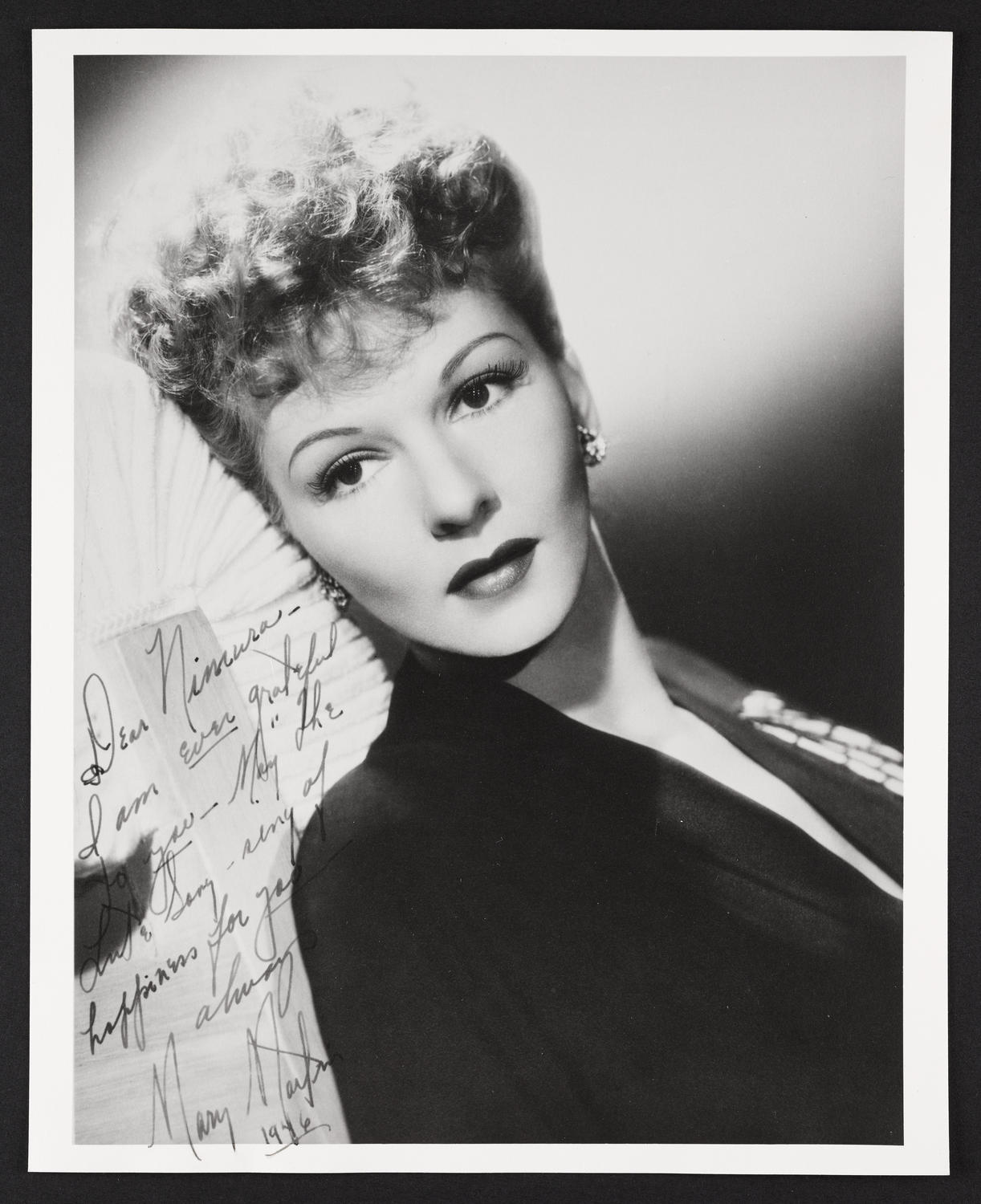 Mary Martin photo inscribed to Yeichi Nimura, 1946