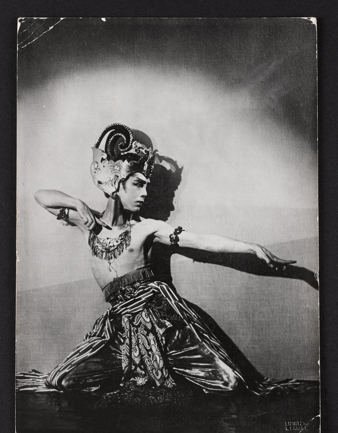 Yeichi Nimura in "Danse Javanesque," c. 1933