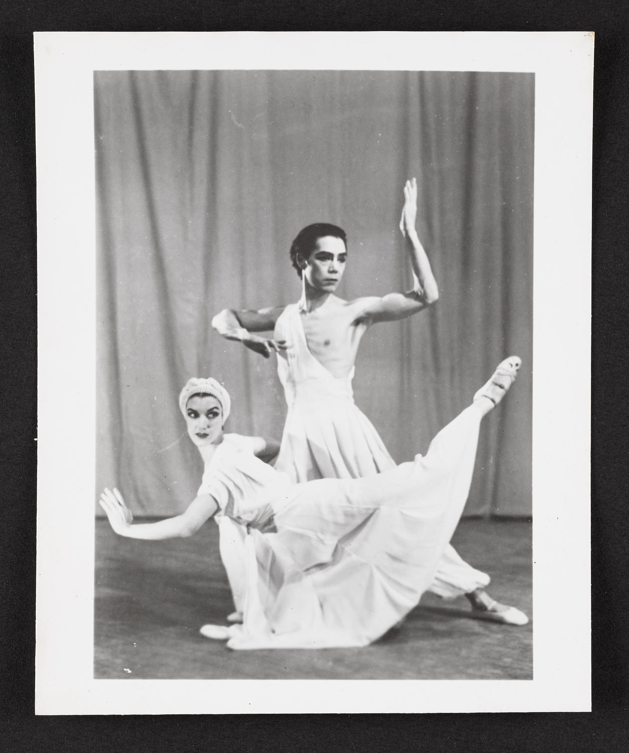 Yeichi Nimura and Lisan Kay in "Bach" (1940) at Ballet Arts, Carnegie Hall Studio #61, 1942