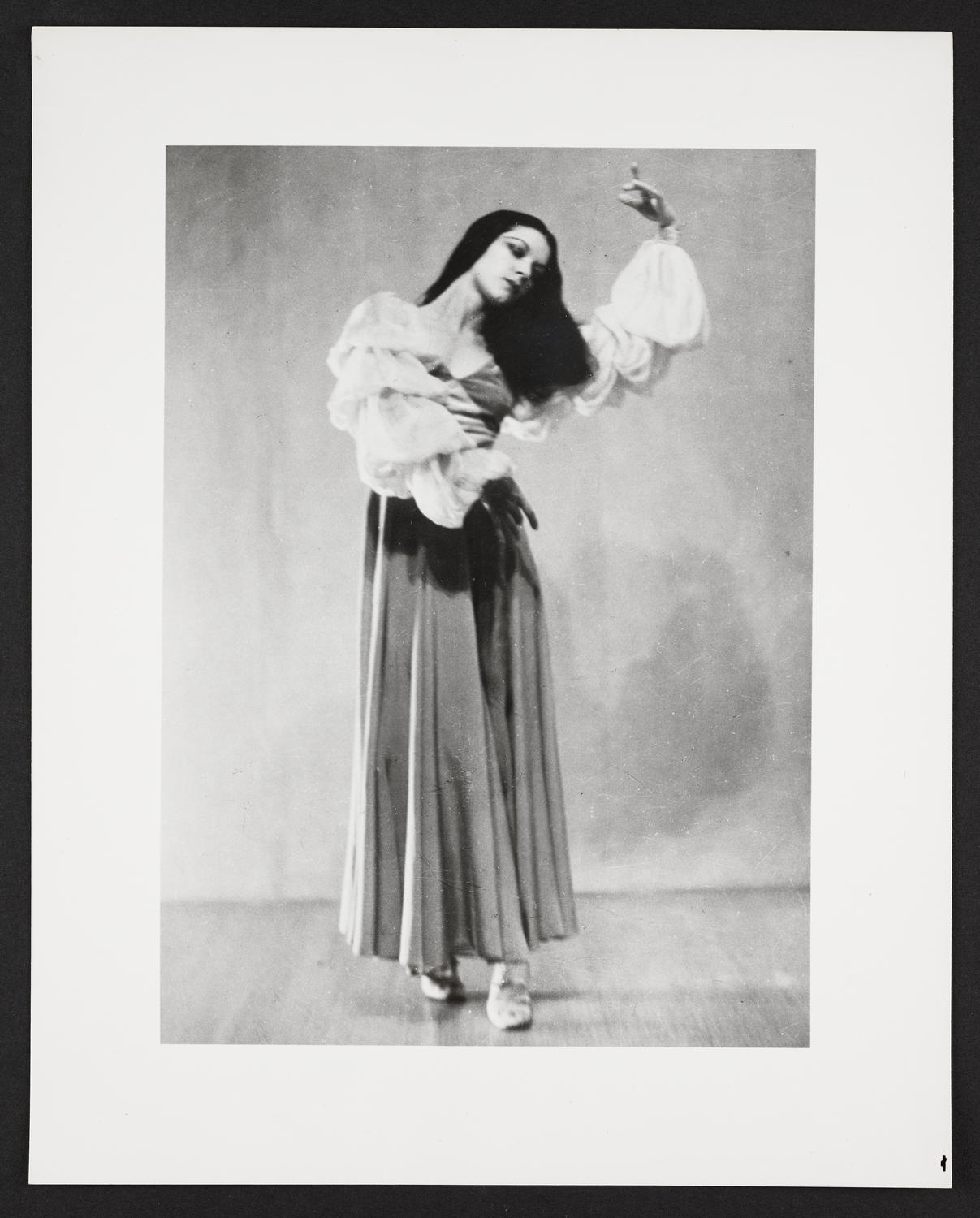 Lisan Kay in "Evocation Romantique," 1933